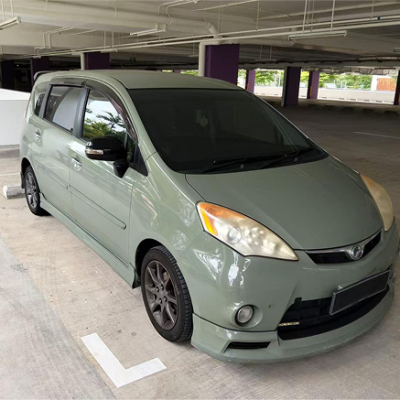 Sedan car for private transport Singapore to KL – fits 4 passengers