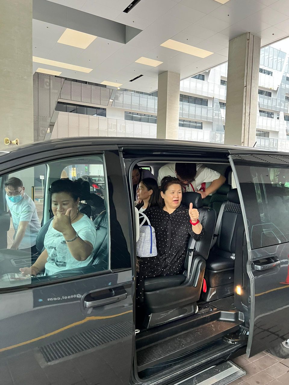 Reliable private car charter for Malaysia business travel