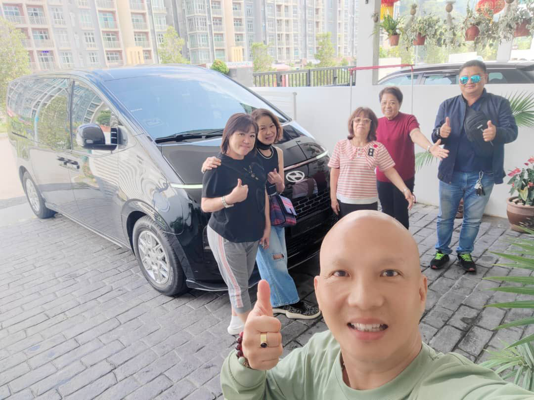 Door-to-door airport transfer from Singapore to Johor Bahru