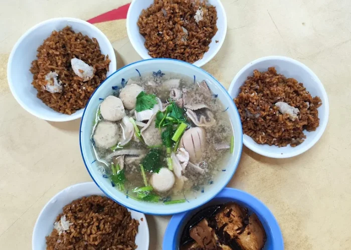 BM Yam Rice - mix pork soup, toufu