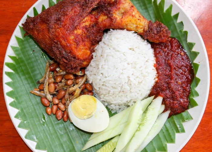 Nasi Lemak with Fried Chicken from Village Park Nasi Lemak with Fried Chicken from Village Park Selangor
